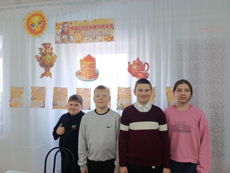 Блинная ярмарка в честь Масленицы.